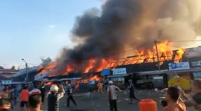 Kebakaran pasar ciawi tasikmalaya