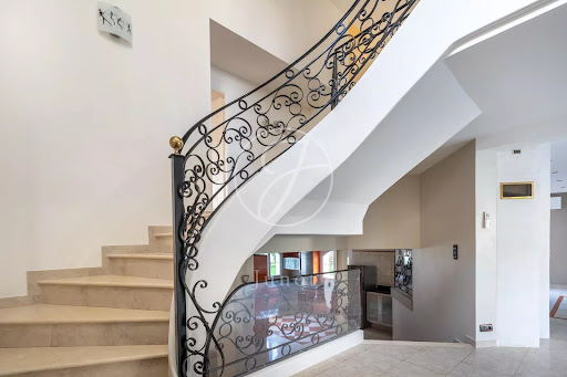 Villa with garden and terrace 1