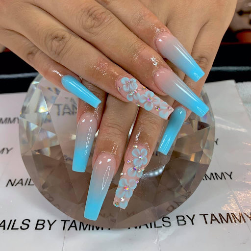 Tammy Nails logo