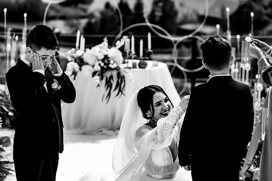 Fotógrafo de casamento Paul Budusan (paulbudusan). Foto de 30 de junho 2022