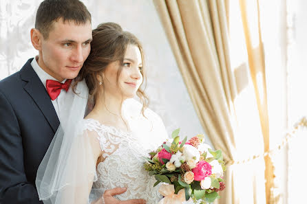 ช่างภาพงานแต่งงาน Vyacheslav Belousov (slaveel) ภาพเมื่อ 14 กุมภาพันธ์ 2019