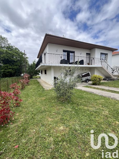 Vente maison 7 pièces 172 m² à Mussidan (24400), 226 000 €