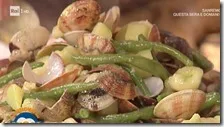 Gnocchi di patate con pesto e vongole