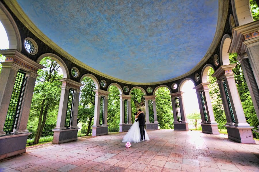 Wedding photographer Eliseo Montesinos Lorente (montesinoslore). Photo of 6 June 2018