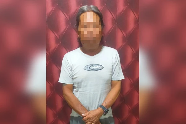 Diiduga mencabuli perempuan berumur 17 tahun, seorang laki-laki lanjut usia berinisial CM (63), sesama warga Kecamatan Tomohon Utara, diamankan Unit Resmob Satreskrim Polres Tomohon, pada Kamis (27/10/2022) pagi. (Foto istimewa)