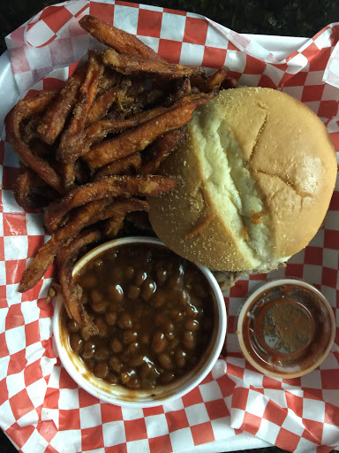 Barbecue Restaurant «On Q Smokehouse Grill», reviews and photos, 33030 FL-52, San Antonio, FL 33576, USA