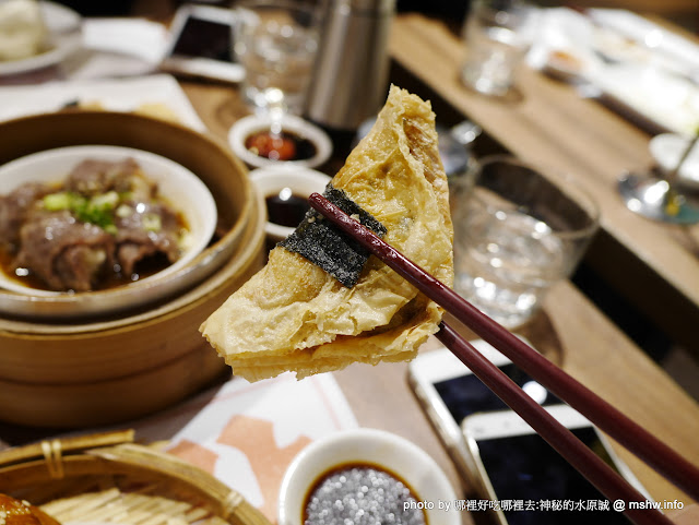 【食記】台中點點心新光中港店 Dimdimsum Taiwan@西屯三越百貨-捷運新光遠百 : 口味不錯的港式點心,果然跟添好運有得拚 區域 下午茶 中式 午餐 台中市 捷運美食MRT&BRT 晚餐 港式 甜點 西屯區 飲食/食記/吃吃喝喝 