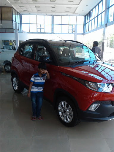 M&N Motors Pvt Ltd, Opp RTC Colony, NH16, Pidimgoyya, Padmavathi Nagar, Rajahmundry, Andhra Pradesh 533106, India, Car_Dealer, state AP