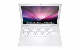 Apple A1181 Macbook MB403LL 13.3 Inch Laptop (2.1 GHz Intel Core 2 Duo Mobile, 2 GB SDRAM, 120GB HDD, Mac OS x 10.7 Lion), White