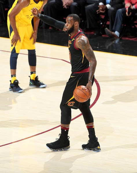 LeBron James Game Winner Lifts Cavs in Game 5 Over Indiana