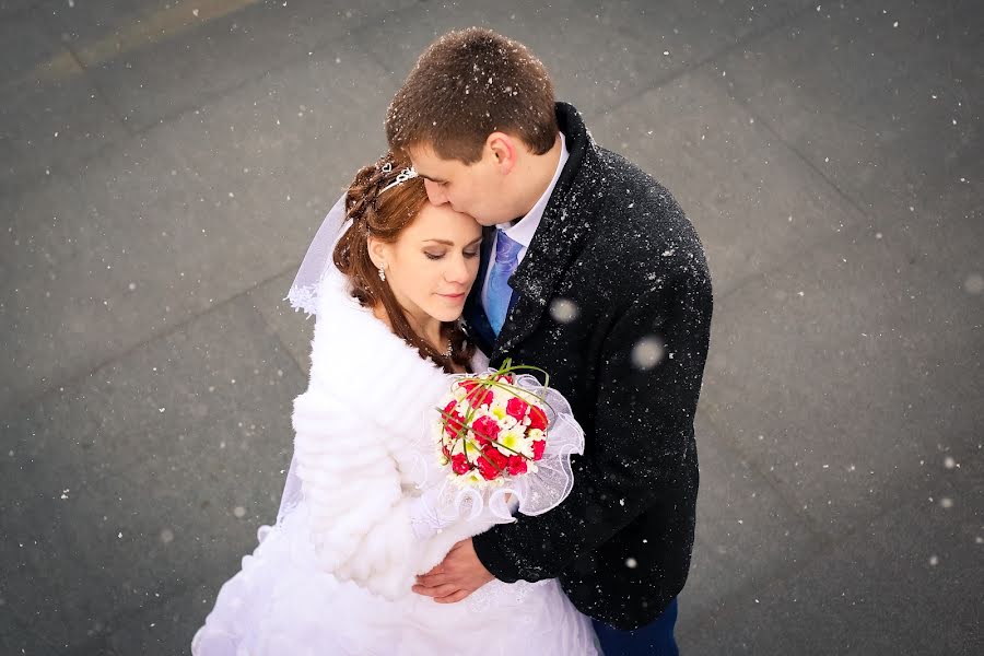 Fotografo di matrimoni Anna Zhukova (annazhukova). Foto del 1 marzo 2015