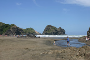 Piha Beach