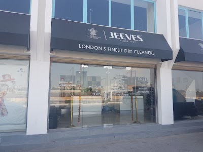 Photos of Jeeves Hamala Receiving Shop