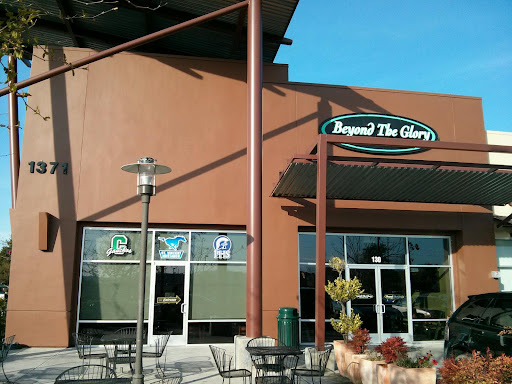 Sports Bar «Beyond the Glory Sports Bar and Grill», reviews and photos, 1371 N McDowell Blvd #130, Petaluma, CA 94954, USA