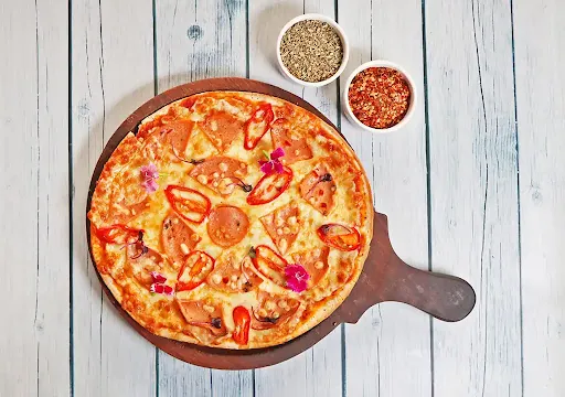 Chicken Salami Pizza [10 Inches]