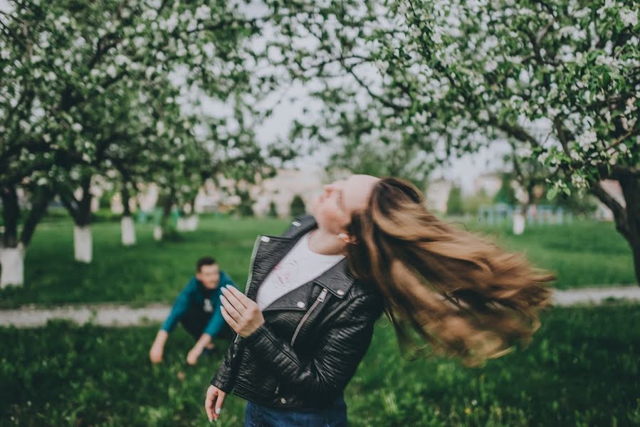 Wedding photographer Margarita Dobrodomova (ritok29). Photo of 10 May 2018