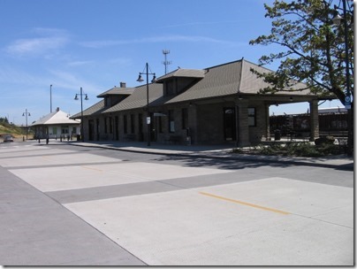 IMG_3143 Depot in Albany, Oregon on August 31, 2006