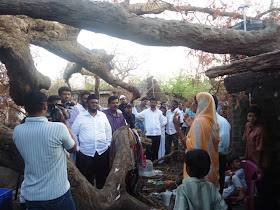 "தானே" பாதித்த பகுதிகளில் தமுமுக மற்றும் மமக நிர்வாகிகள்