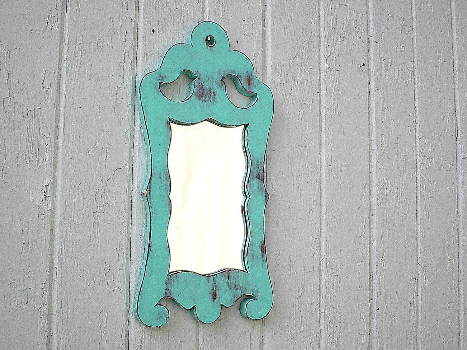 Shabby chic decorative mirror