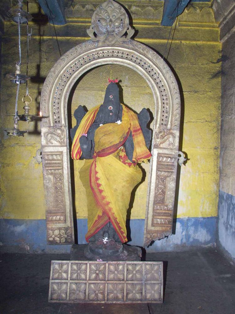 Sri Natrunaiyappar Temple, Thirunanipalli (Ponsei), Mayiladuthurai - 275 Shiva Temples