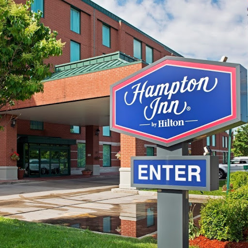 Hampton Inn by Hilton Ottawa logo