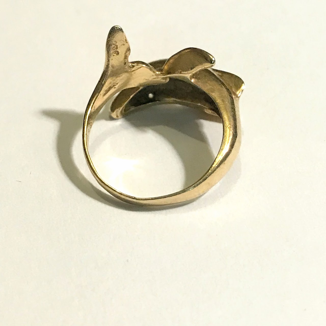 14K Gold Dolphin Ring