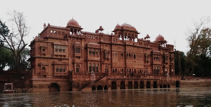 Gajner Palace  बीकानेर  देखने में है कितना शानदार महल और   साथ में  एक शानदार होटल भी देखिए पूरी जानकारी  