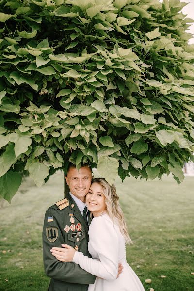 Fotógrafo de casamento Yuriy Stebelskiy (blueclover). Foto de 3 de outubro 2022