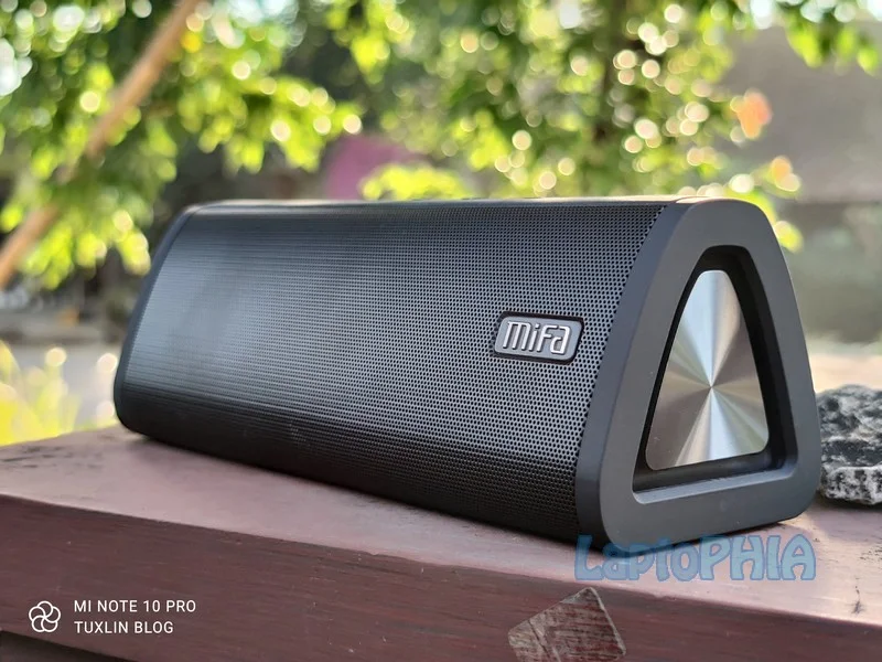 Review Mifa A10 Plus, Speaker dengan Suara Bertenaga dan Desain Segitiga Unik