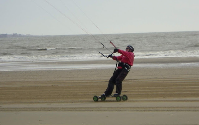 Vers l'estuaire de la Loire (Pornichet/LaBaule, St Brévin...) au fil du temps... - Page 20 Stbrevin_mtb_003w