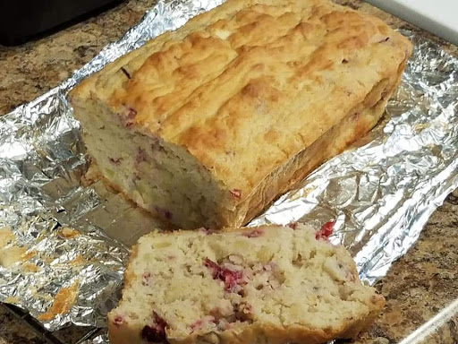 Apple cranberry bread; sugar free, low fat, and absolutely delicious!