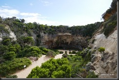 Great Ocean Road - Loch Ard Gorge Thunder Cave and Broken Head