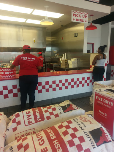 Fast Food Restaurant «Five Guys», reviews and photos, 250 N Hwy 67, Florissant, MO 63031, USA