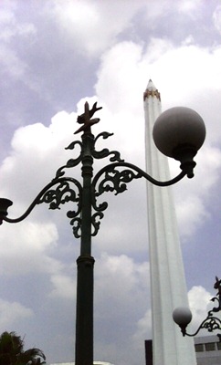 TUGU (100)