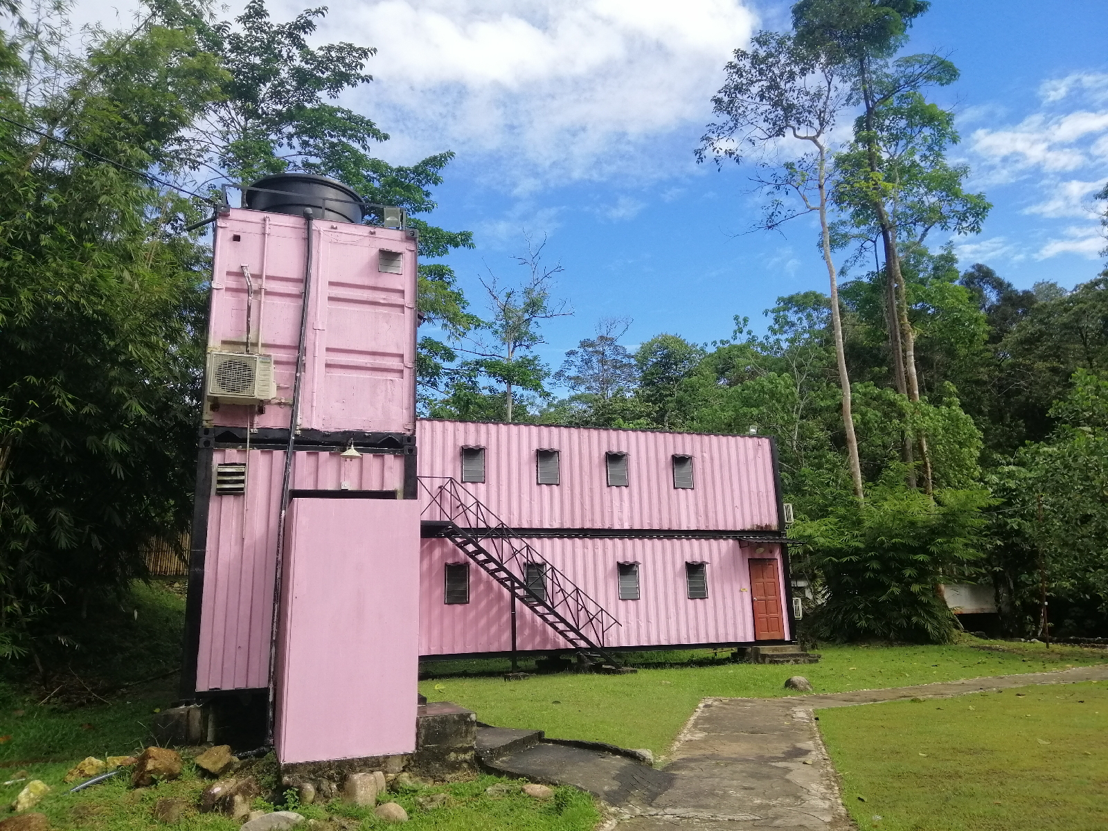 Sungai tua ulu yam resort