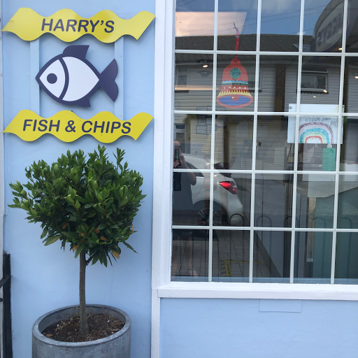 Harry's Fish & Chips logo