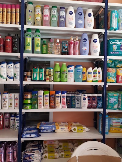 Photos of BOUTIQUE cosm&eacute;tiques