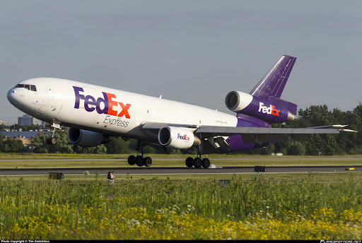 FedEx Express, Building No.2 Reliance Fresh Dayal Bagh Road Eros Garden, Charmwood Village Suraj Kund, Faridabad, Haryana 121009, India, Shipping_Service, state HR