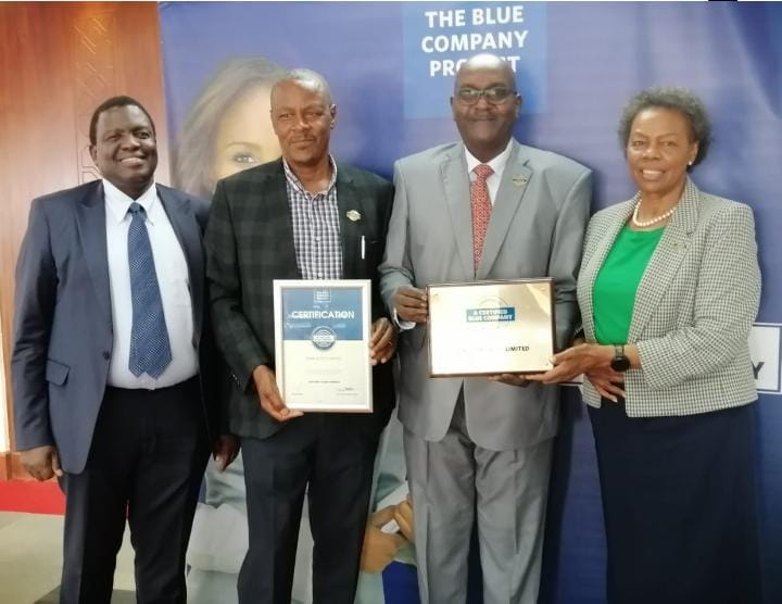 Sansora Group and Simbi Roses Executive Director Grace Nyachae (extreme right) displays the Blue Company Plaque. She is flanked by Blue Company Advisory Board Chairman Julius Kipng’getich (extreme left) and Jefferson Karue, General Manager Simbi Roses (second left) and Samuel Moragia Nyachae a Director of Sansora Group.