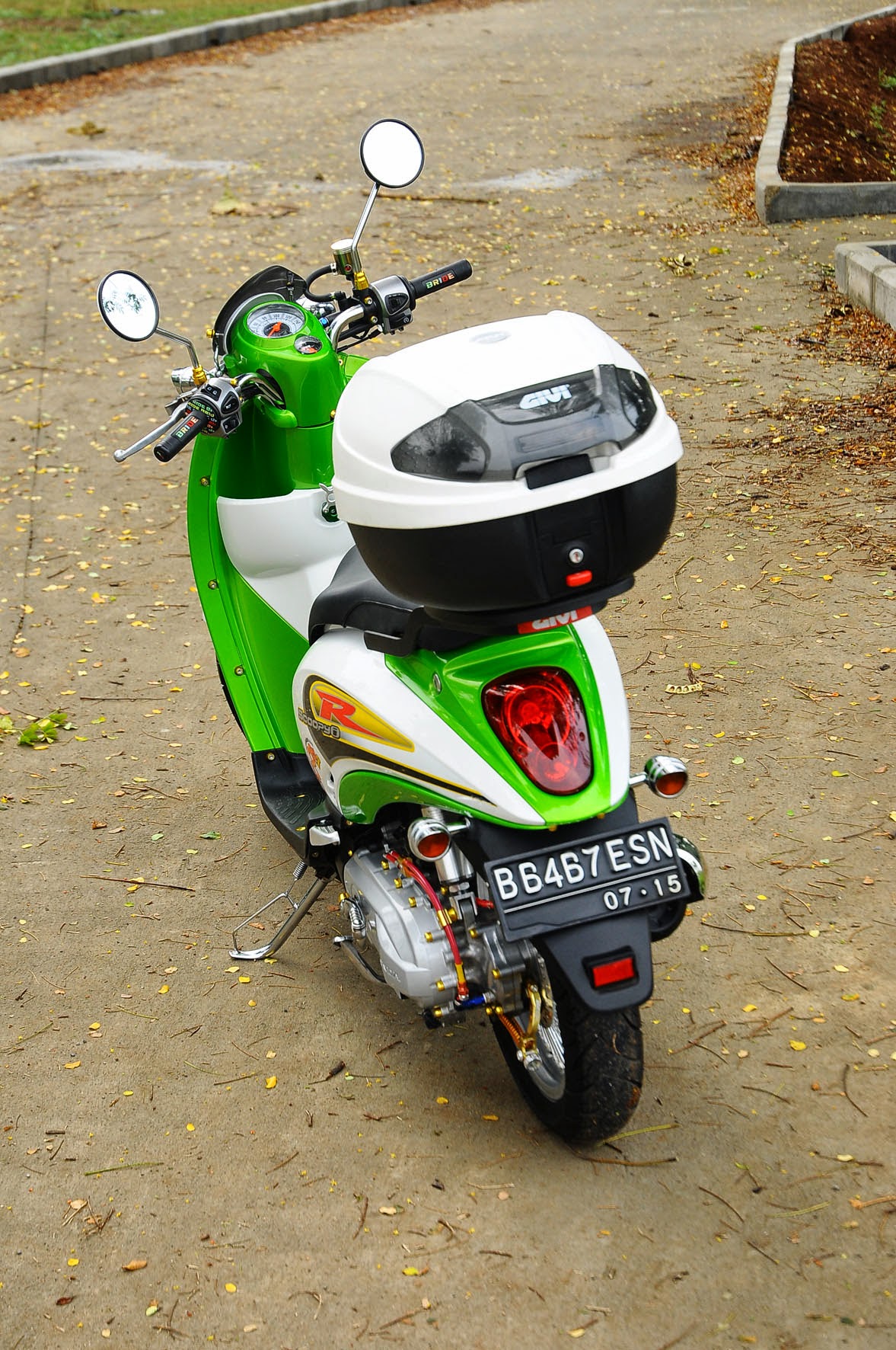 Scoopy Modifikasi Thailand