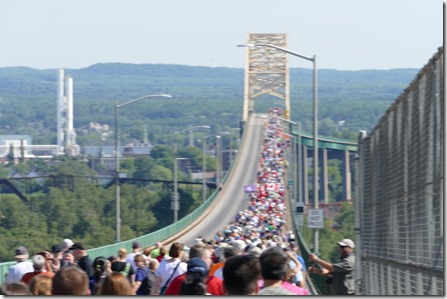 sault_st_marie_bridge_walk4