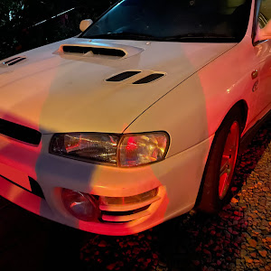 インプレッサ WRX GC8