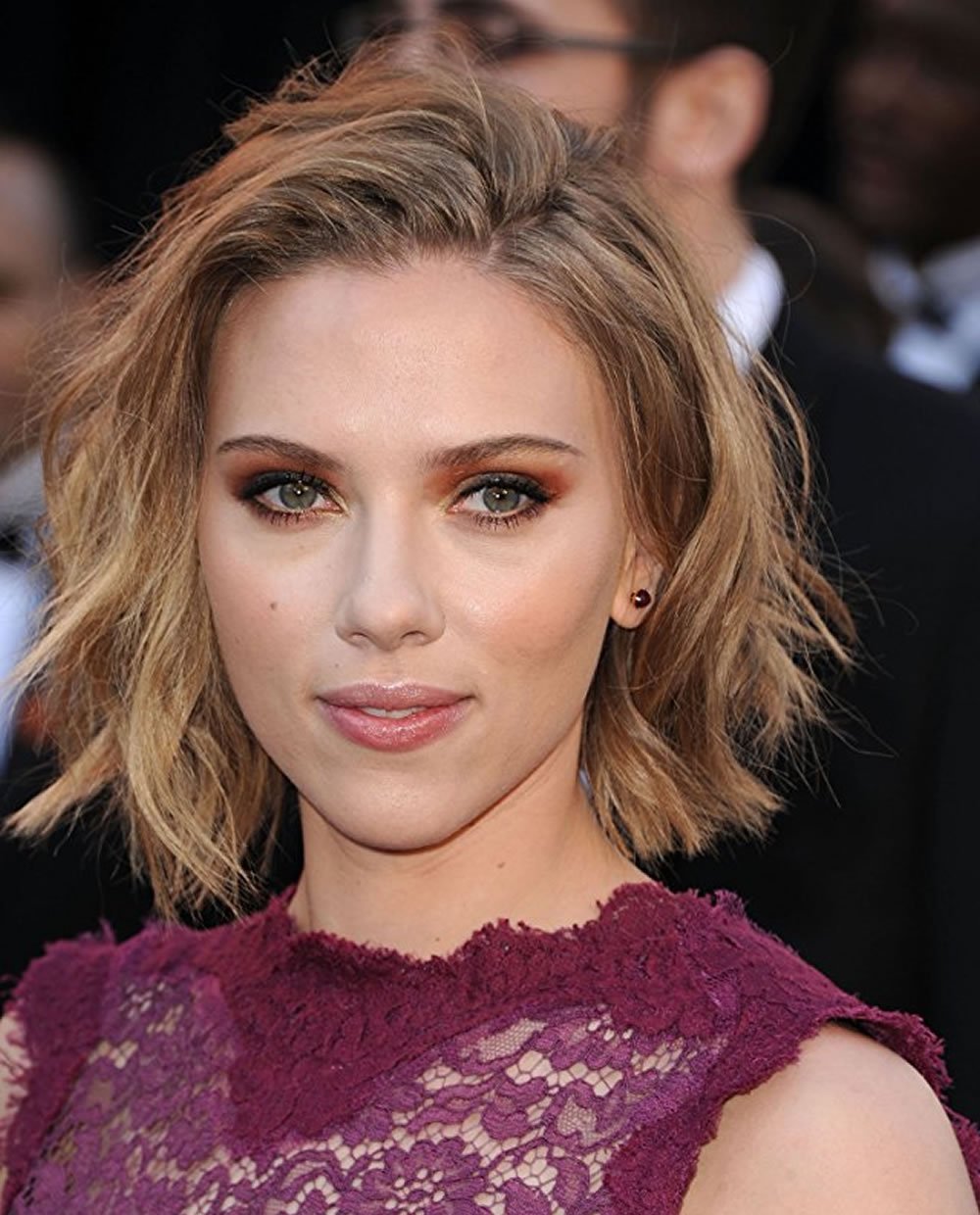 Scarlett Johansson's Bob + Pixie for short hair - Fashion 2D