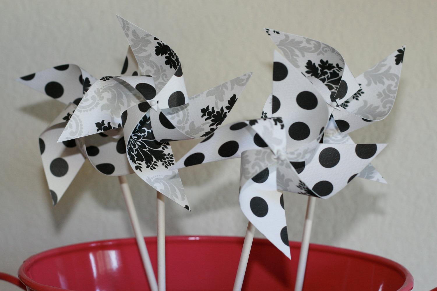 Wedding favor Pinwheels Black