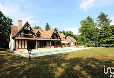 Maison avec piscine et terrasse 4