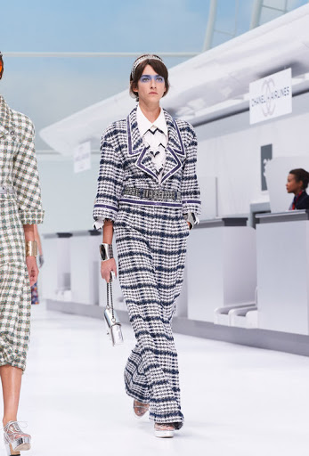 CHANEL SPRING SUMMER 16, PARIS FASHION WEEK LIVE