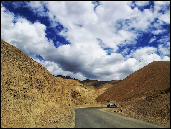 ladakh roads