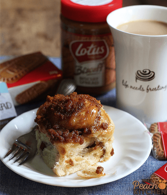 A Sweeter Christmas with Biscoff Cookie Minibon