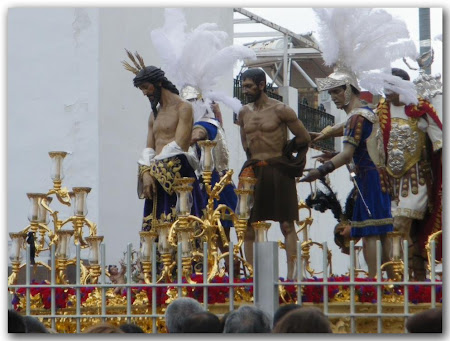 Nuestro Padre Jesus en la Presentacion al Pueblo Nuestra Señora del Amor y Sacrificio.