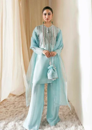  Eid Outfits for Ladies